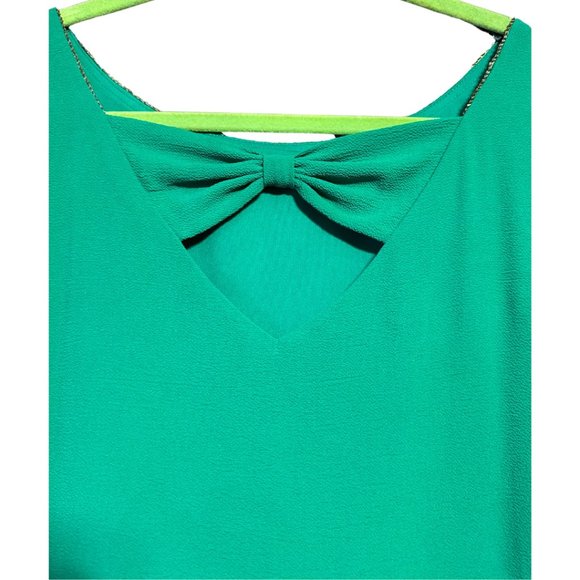 Jessica Simpson Bow-Back Flutter-Sleeve Dress in size 4 - Picture 4 of 10